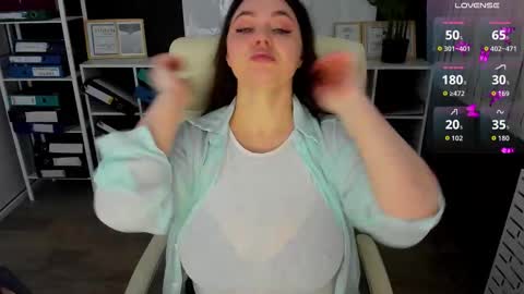 Ava online show from January 12, 1:23 am