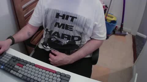 Morph online show from April 10, 8:57 pm