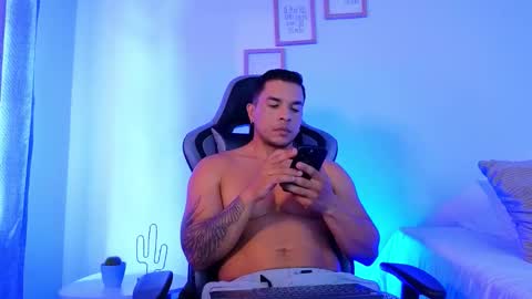 ESTEBAN online show from March 18, 12:22 pm