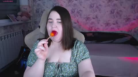 estelle_hicks online show from May 10, 7:31 pm