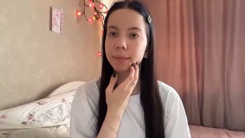 estellezdebski online show from July 23, 12:14 pm
