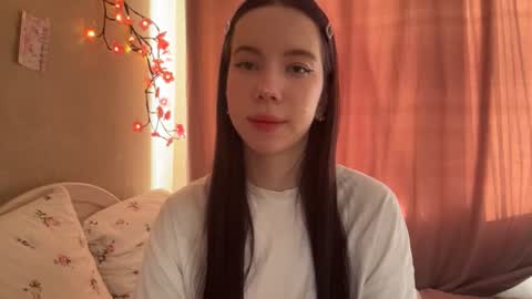 estellezdebski online show from July 20, 1:35 pm