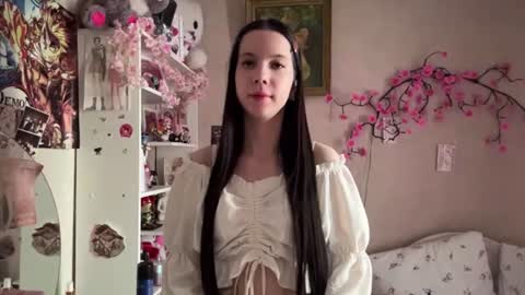 estellezdebski online show from July 7, 2:43 pm