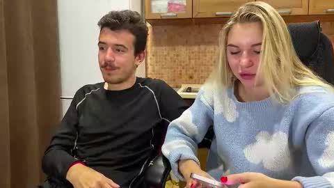 Snapshot of ester_vixen chatting on September 30, 6:18 pm Ester online show from September 30, 6:18 pm