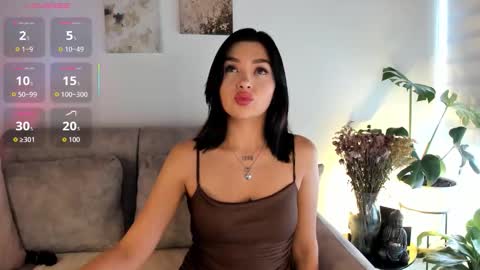 Snapshot of estercollins_ chatting on September 28, 7:12 pm Is secret online show from September 28, 7:12 pm