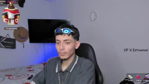 estivenvel online show from October 6, 6:04 pm