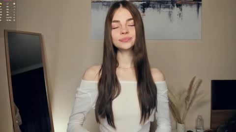 Mary online show from March 7, 8:03 am