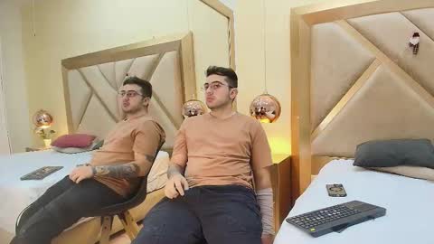 ethan_greys online show from November 29, 4:42 am