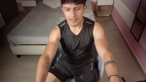 Ethan online show from May 1, 7:52 pm
