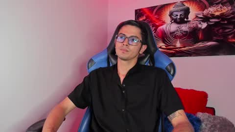 Snapshot of ethan_sai01 chatting on February 25, 9:04 pm ETHAN SAI online show from February 25, 9:04 pm