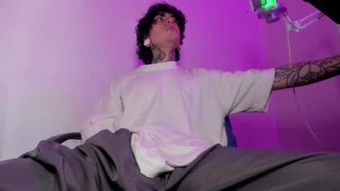 Ethan sykes online show from October 28, 3:13 pm