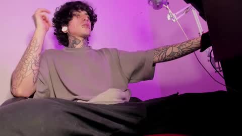 Ethan sykes online show from November 11, 4:36 am