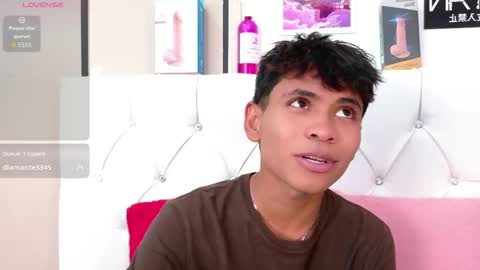 Ethan online show from February 2, 8:38 pm