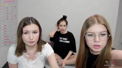 Veronica Tiia Lilith left to right online show from February 16, 8:00 pm