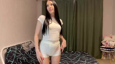 Lucy online show from February 8, 3:15 pm