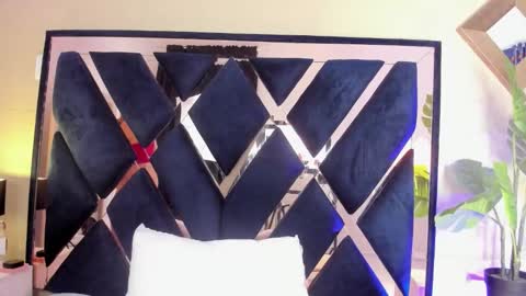    online show from January 15, 3:59 am