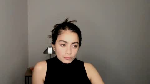 eva_monn online show from April 11, 1:10 am