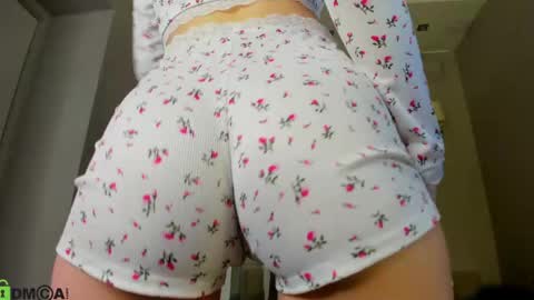 Eva online show from April 24, 1:18 am