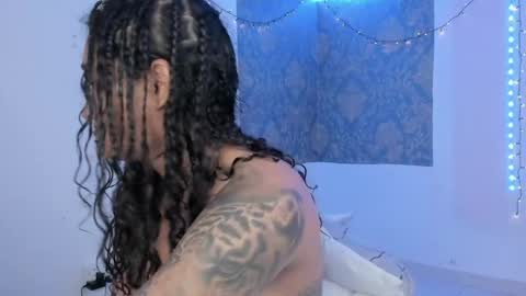 Eva  online show from April 19, 10:05 am