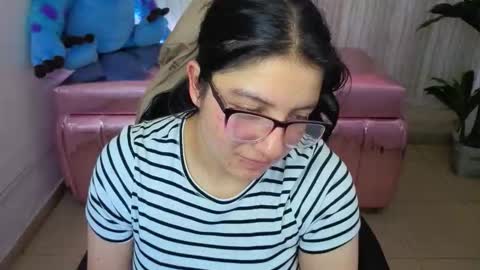 eva_smit_t online show from February 11, 3:32 am