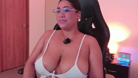 Jenny Carters online show from July 23, 6:00 am