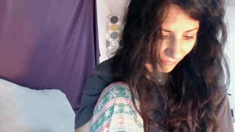 hornycrissyyourlove online show from October 8, 3:13 am