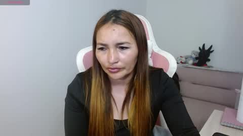 Eva online show from February 12, 9:51 pm