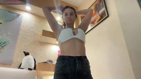 EvaHazard online show from December 5, 1:53 pm