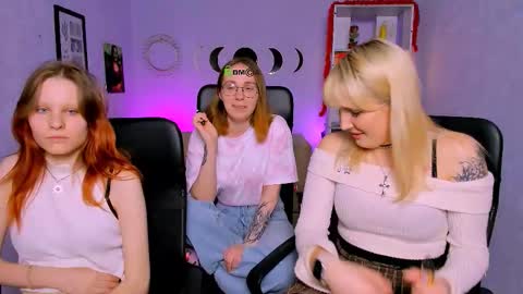 evalora online show from March 24, 8:48 pm