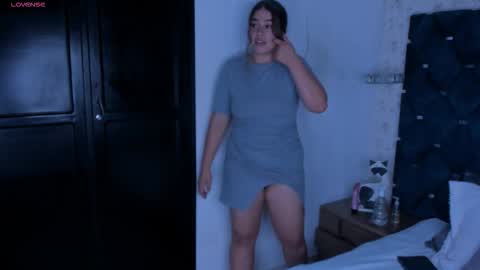 evangely_fox online show from November 27, 4:42 am