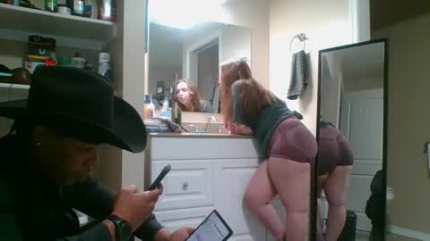 evanschris2048 online show from March 4, 1:12 am