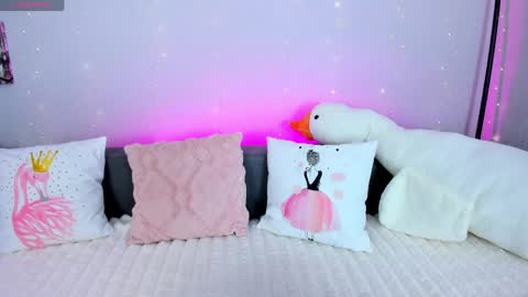 Adelina online show from April 2, 4:42 am