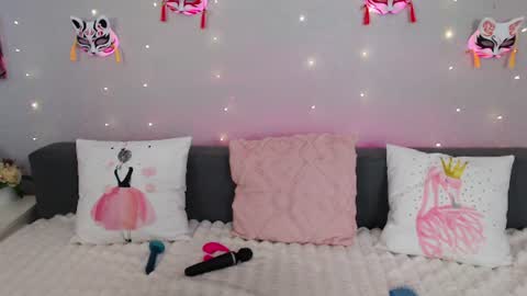 Adelina online show from August 2, 12:18 pm