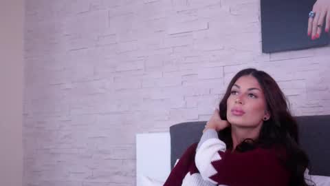 EvaRhea online show from October 9, 3:56 am