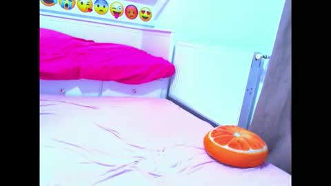 EVEANDMAX online show from February 1, 9:01 pm