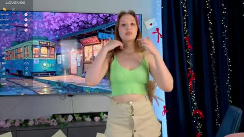 evegreenlee online show from May 23, 7:15 am