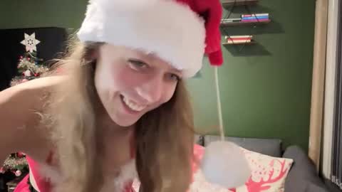 Eveline online show from December 22, 6:58 pm