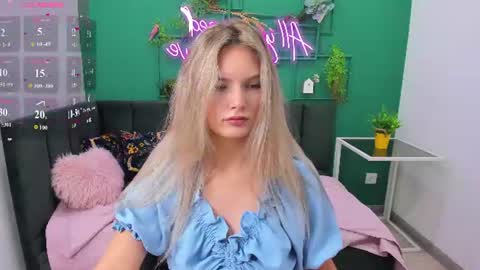 Eveline online show from July 8, 8:29 am