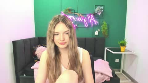 Eveline online show from June 3, 8:50 am