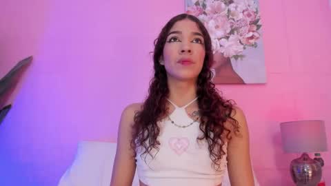 evelyn__rose1 online show from February 26, 6:33 pm