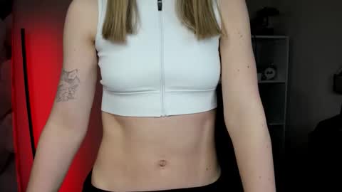 evelynblond online show from February 4, 2:54 pm