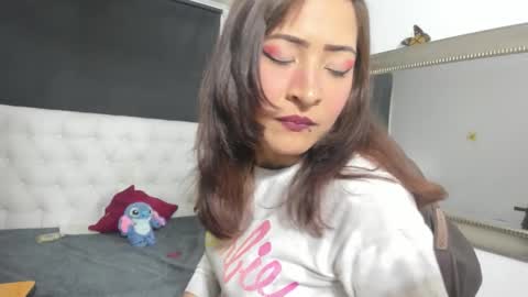 Snapshot of evelynesex chatting on September 29, 4:00 am Evelyne online show from September 29, 4:00 am