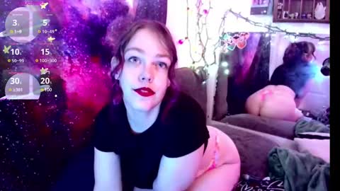 Evie online show from February 2, 10:46 am