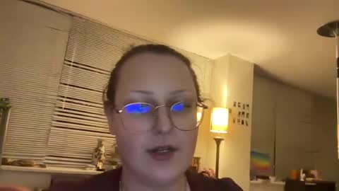 evethegemini online show from July 26, 4:10 am