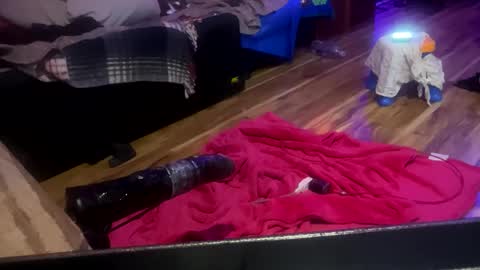 Cloudia Kumz online show from March 6, 1:48 am