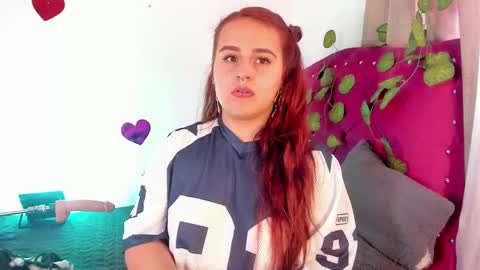 EVY online show from February 25, 7:16 pm