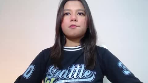 Im Evy online show from January 13, 6:05 pm