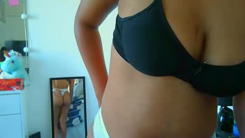 courtney online show from April 8, 6:38 am