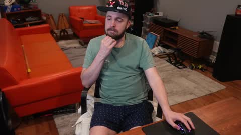 Snapshot of exjockstud chatting on October 19, 1:10 am exjockstud online show from October 19, 1:10 am