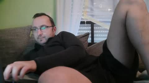 mi insta maddin 5011 online show from November 23, 12:36 pm